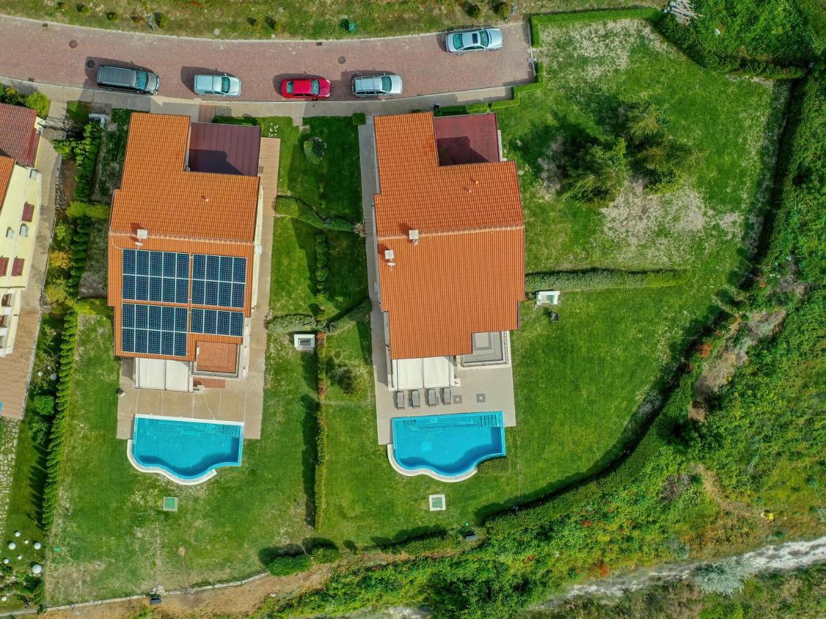 Lighthouse Luxe Estate Apart & Villas Balchik Exterior photo