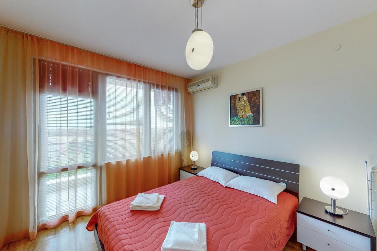Lighthouse Luxe Estate Apart & Villas Balchik Exterior photo