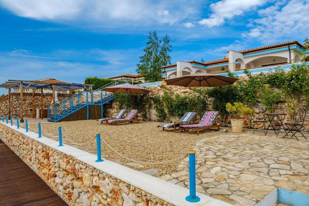 Lighthouse Luxe Estate Apart & Villas Balchik Exterior photo