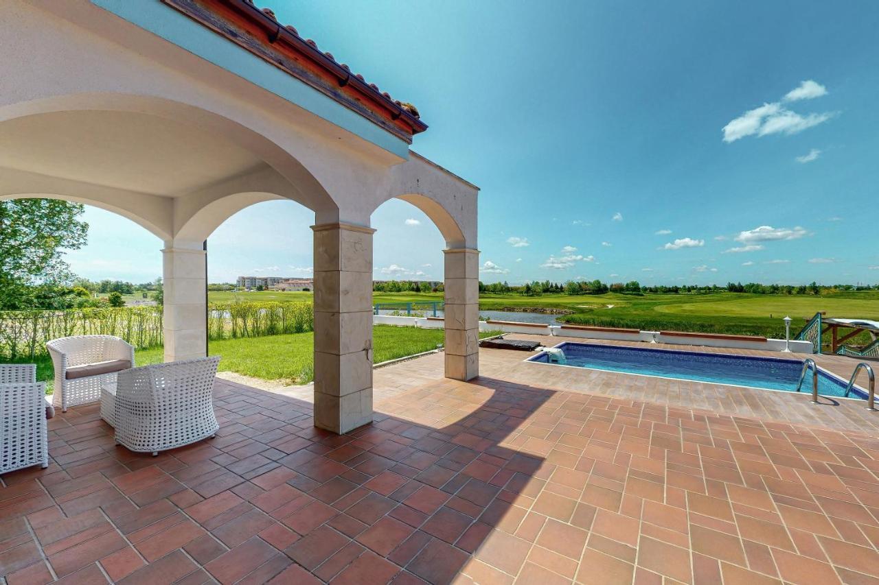 Lighthouse Luxe Estate Apart & Villas Balchik Exterior photo