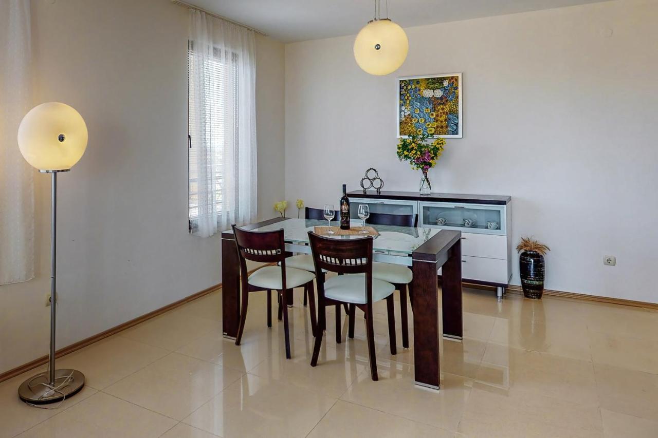 Lighthouse Luxe Estate Apart & Villas Balchik Exterior photo